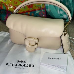 Coach Pillow Tabby 18
